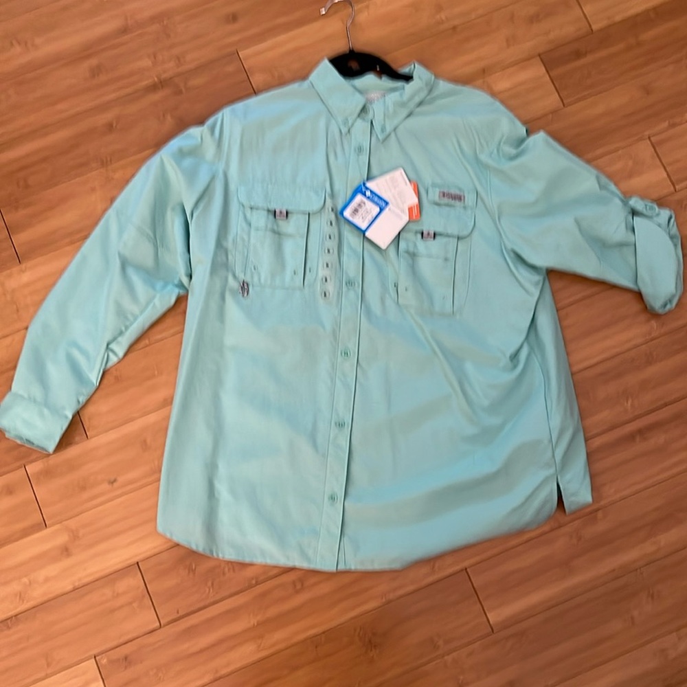 XL Women’s Columbia Omni-Shade SPF 30 shirt